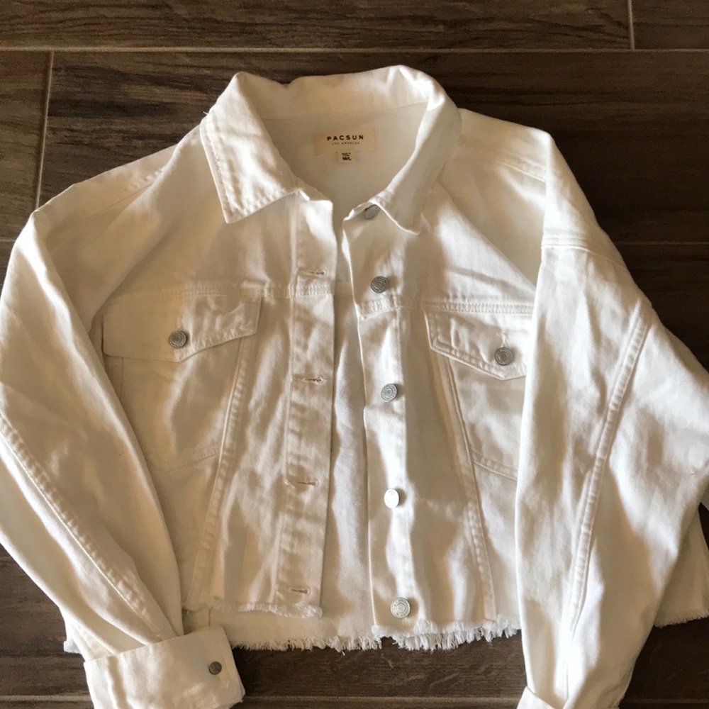 White cropped jean jacket